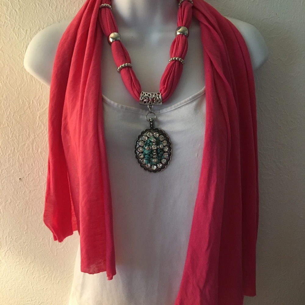 Jewelery scarf